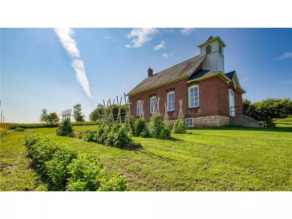 Elmwood, WI 54761,W1297 450th Avenue