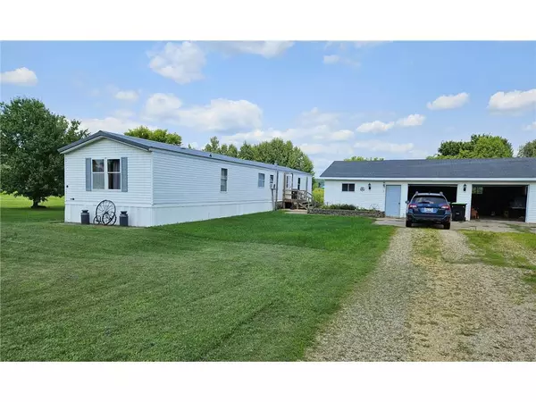E8731 570th Avenue, Elk Mound, WI 54739