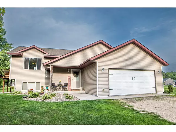 603 250th Street,  Woodville,  WI 54028