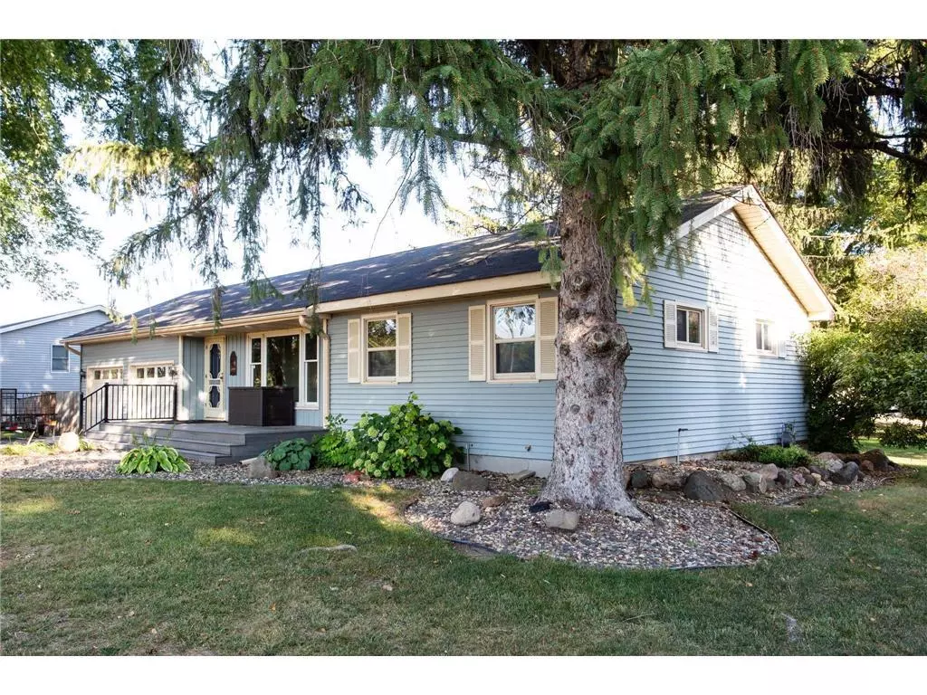 River Falls, WI 54022,1073 Powell Avenue