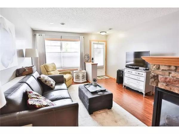 River Falls, WI 54022,815 Dailey Place