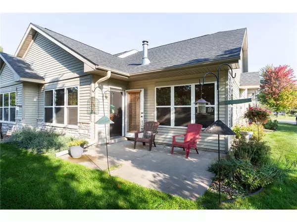 River Falls, WI 54022,700 Leroy Lane ##4