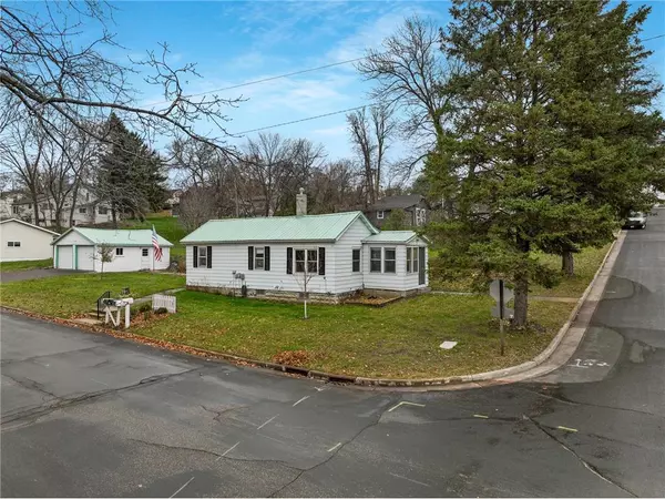 Glenwood City, WI 54013,304 E Elm Street