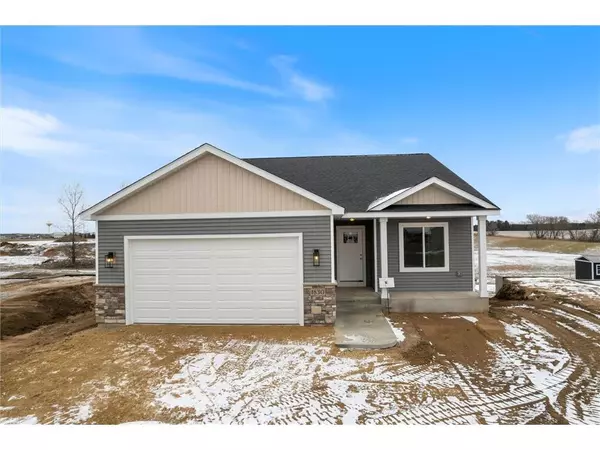 1830 Cypress Trail,  New Richmond,  WI 54017