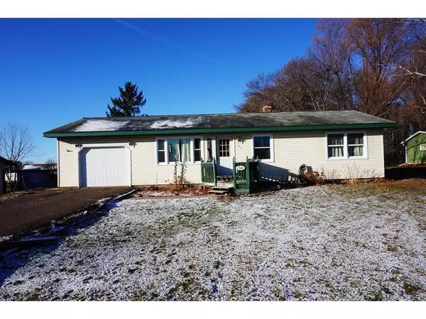 122 Princeton Drive, Elk Mound, WI 54739