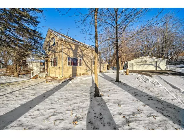 Star Prairie, WI 54026,104 Main Street