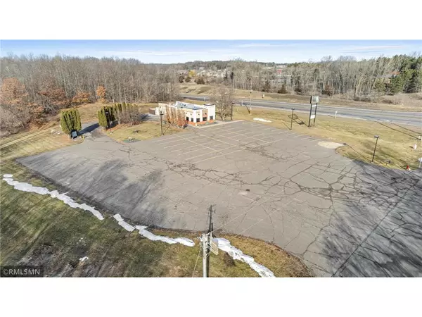 705 Industrial Parkway, Saint Croix Falls, WI 54024