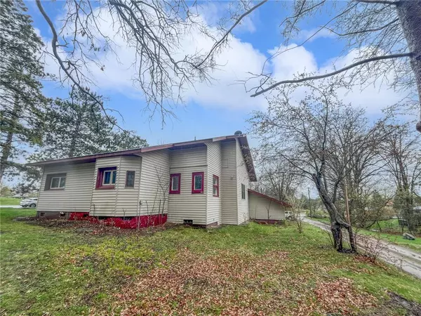 Spooner, WI 54801,703 Myra Street