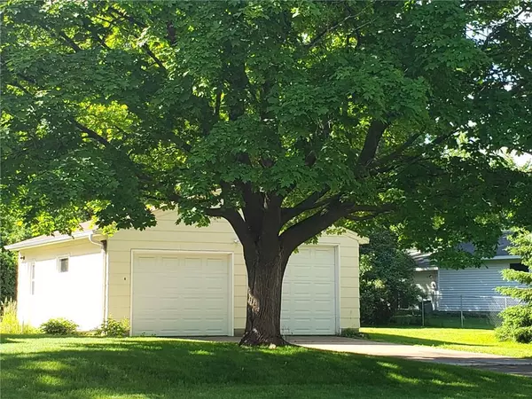Osceola, WI 54020,701 Chieftain Street