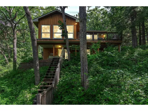 1846 Big Lake Drive, Osceola, WI 54020