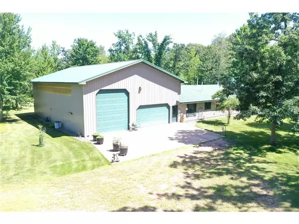 Grantsburg, WI 54840,17221 County Road O