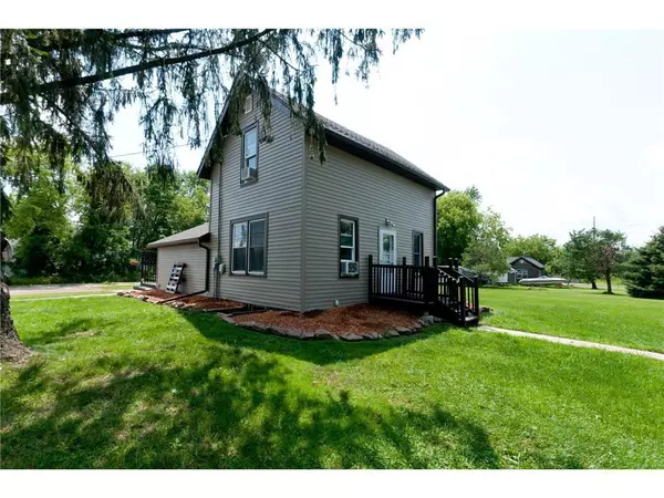 12 W Schneider Street, Rice Lake, WI 54868