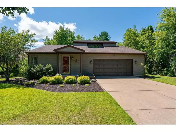 509 Hewitt Street, Eau Claire, WI 54703