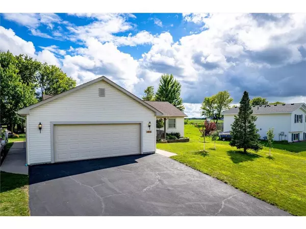 Osceola, WI 54020,406 Smith Avenue