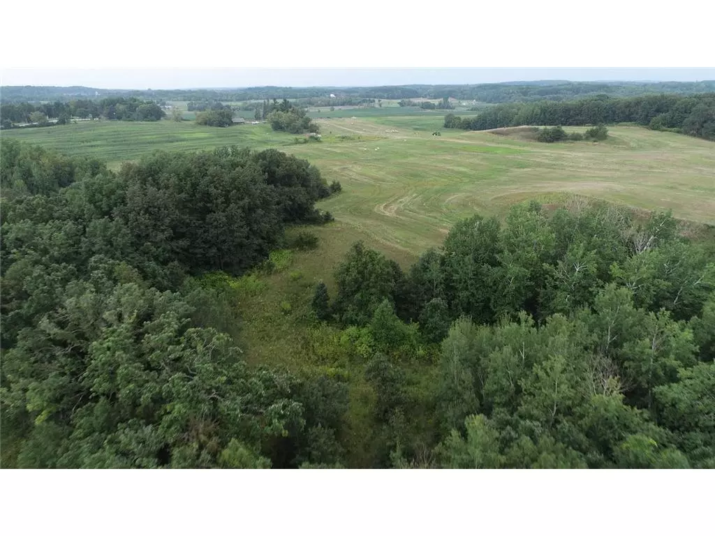 Saint Croix Falls, WI 54024,0 220th Avenue