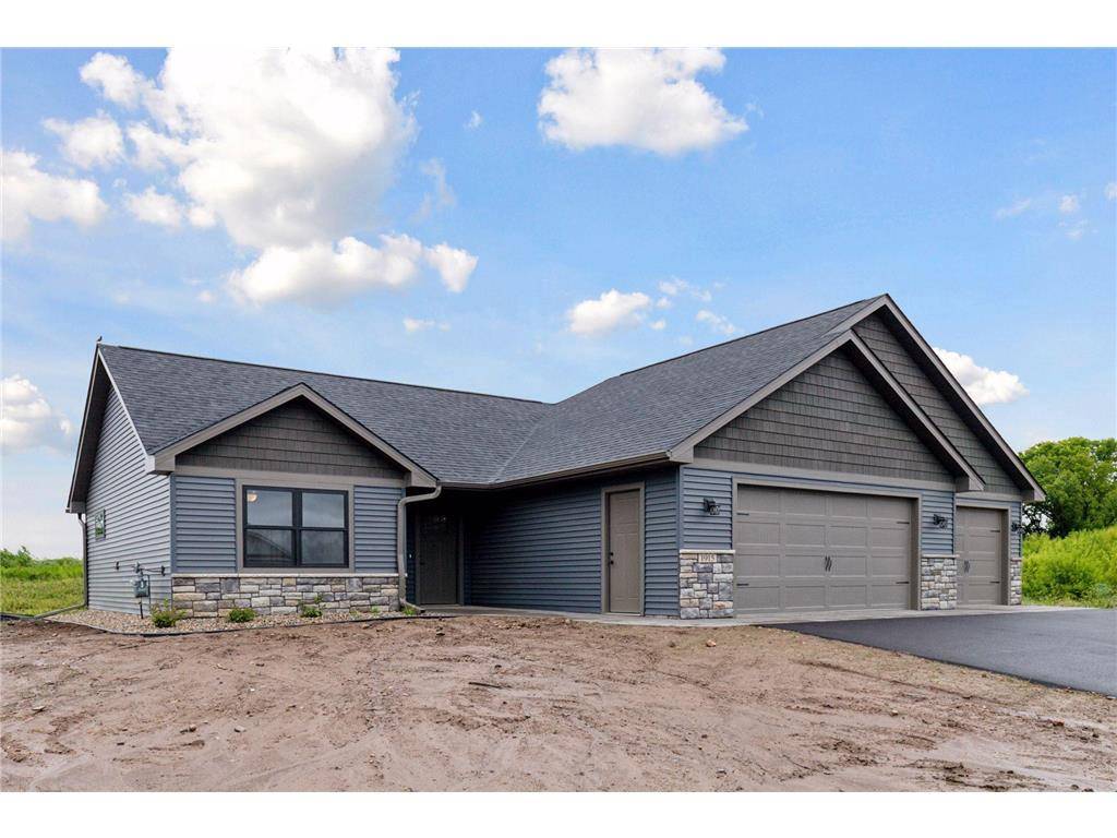 1915 Otter Way, New Richmond, WI 54017