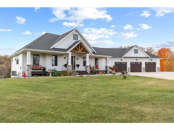 Roberts, WI 54023,766 107th Street