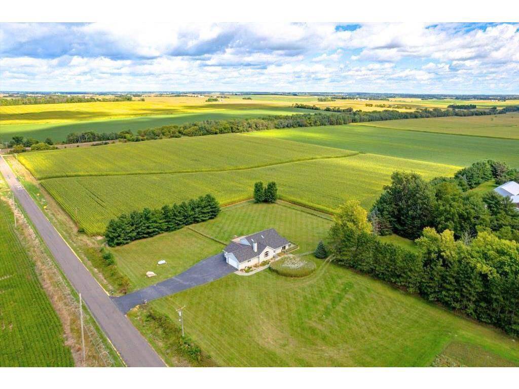 811 130th Street, Roberts, WI 54023