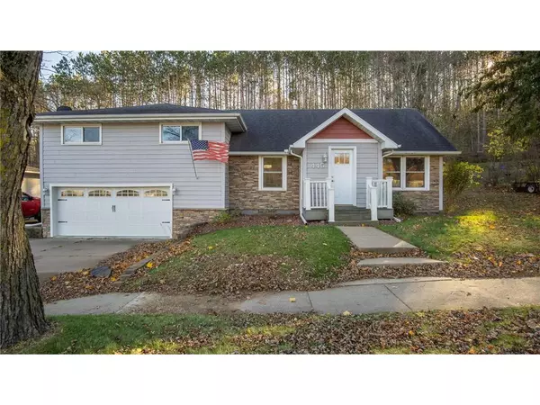 445 Maple Street, Glenwood City, WI 54013