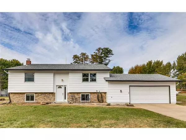 495 Park Lane, Hudson, WI 54016