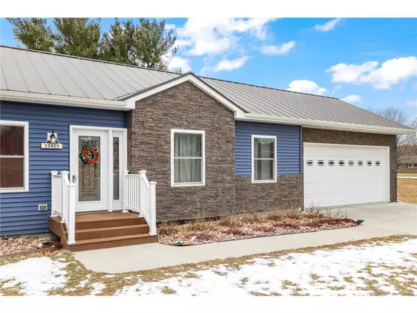 Independence, WI 54747,23425 Cherrywood Street