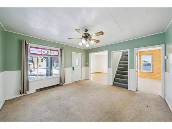 Glenwood City, WI 54013,343 Pine Street