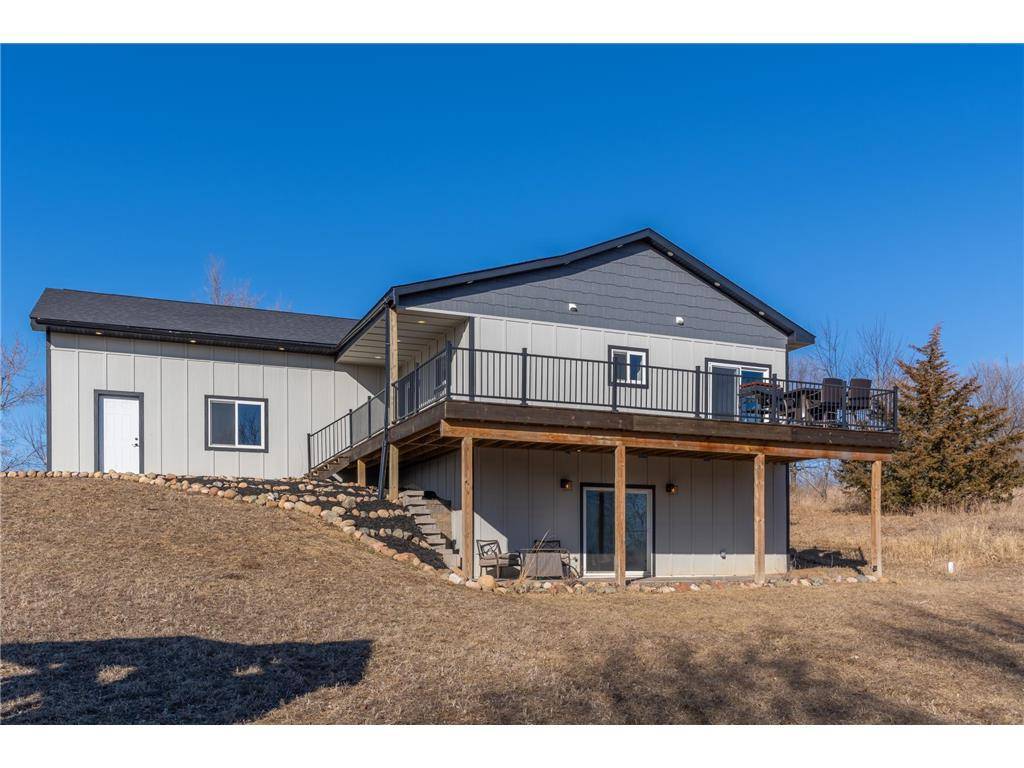 Osceola, WI 54020,602 218th St.