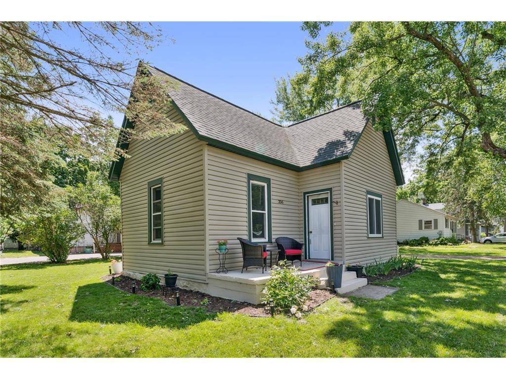 356 E 6th Street, New Richmond, WI 54017