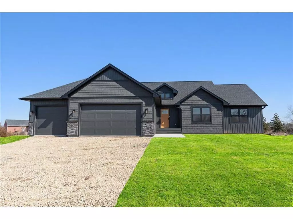 Hammond, WI 54015,1786 117th Avenue