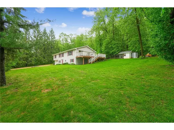 W10005 710th Avenue, River Falls, WI 54022