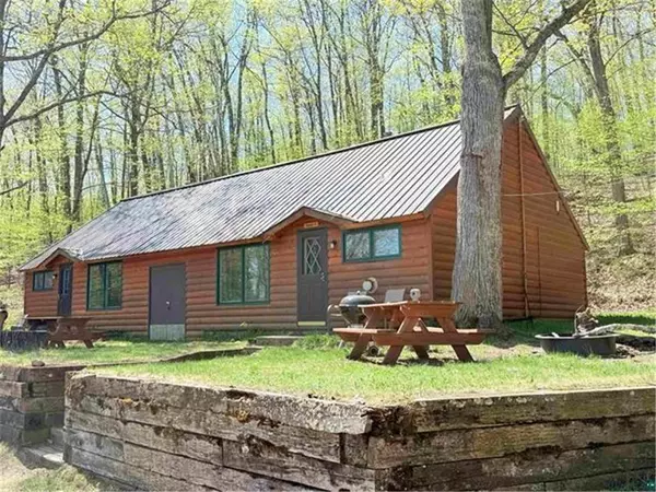 12770 Scenic Drive, Iron River, WI 54847