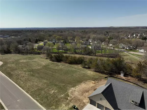 Prescott, WI 54021,325 Linden Road