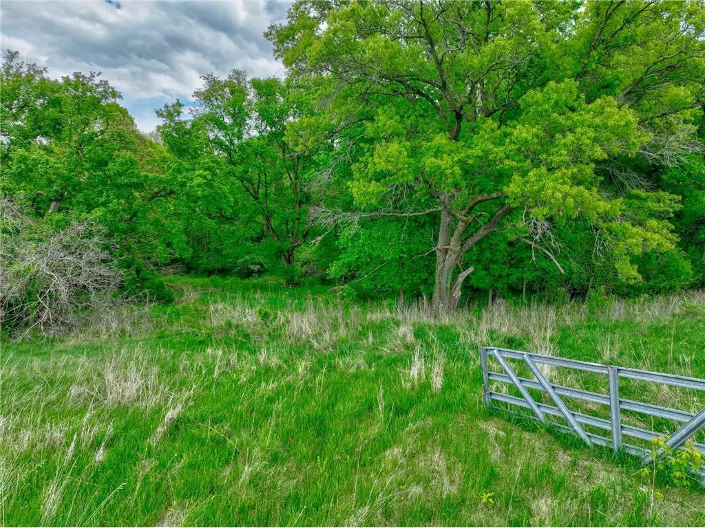 River Falls, WI 54022,159 County Road Jj