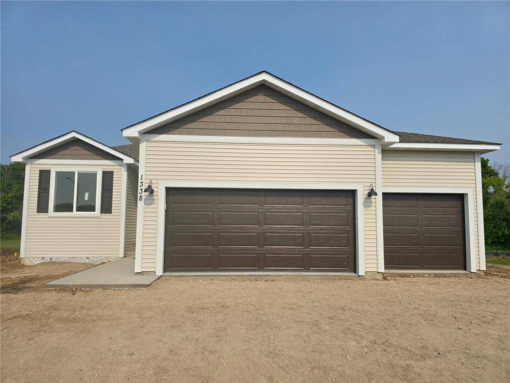 1338 Orchid Way, New Richmond, WI 54017