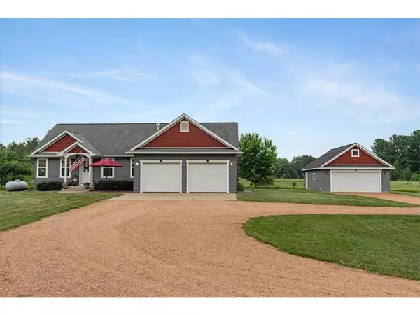 Elk Mound, WI 54739,2040 46th Avenue