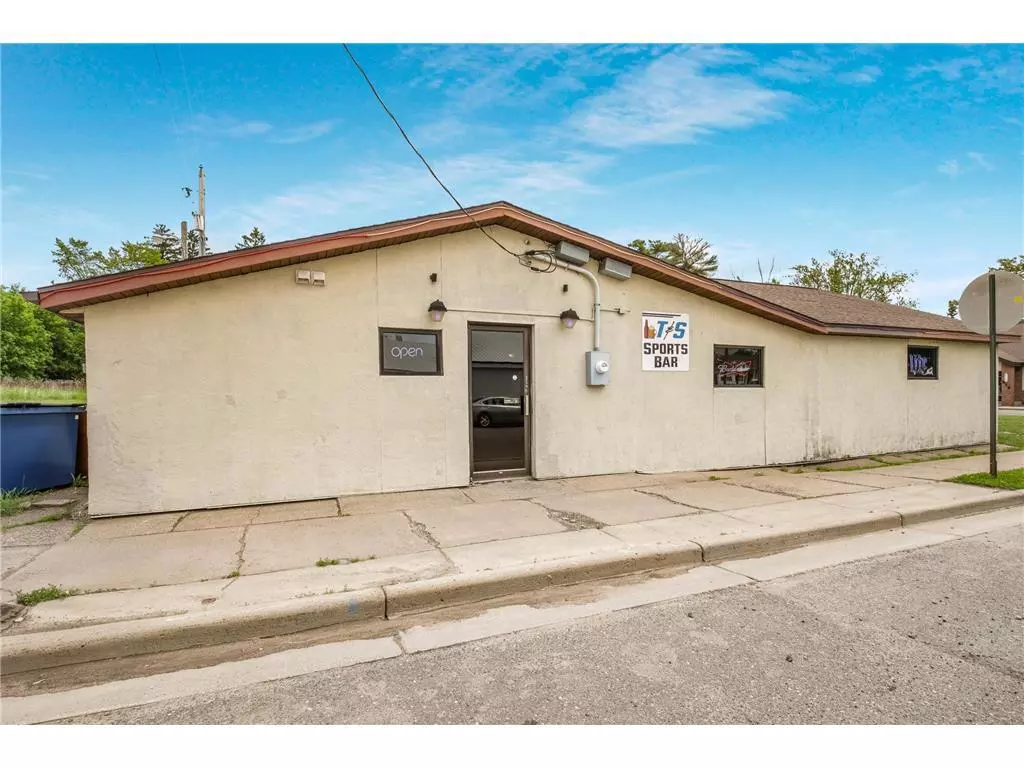 Cameron, WI 54822,109 N 6th Street