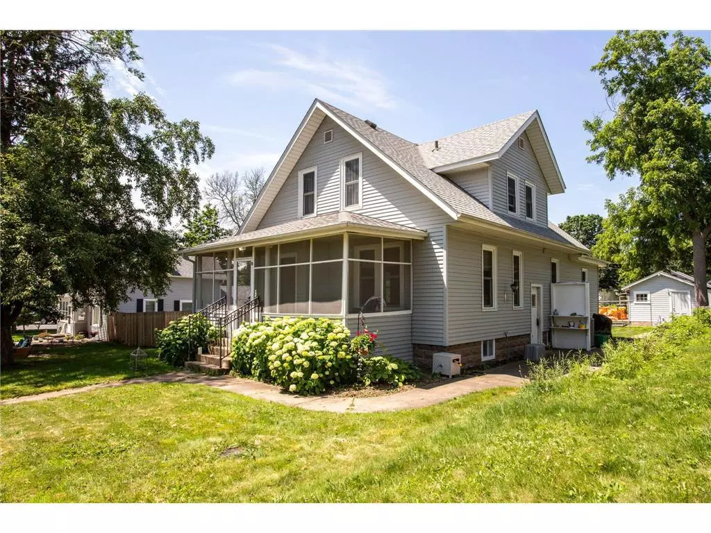 River Falls, WI 54022,311 N Fremont Street