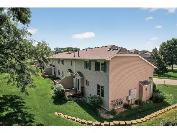 Hudson, WI 54016,843 Summer Pines Circle