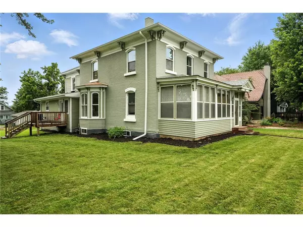 Hudson, WI 54016,803 3rd Street