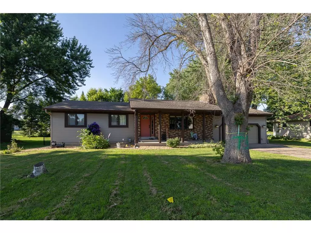 Prescott, WI 54021,1478 Walnut Street