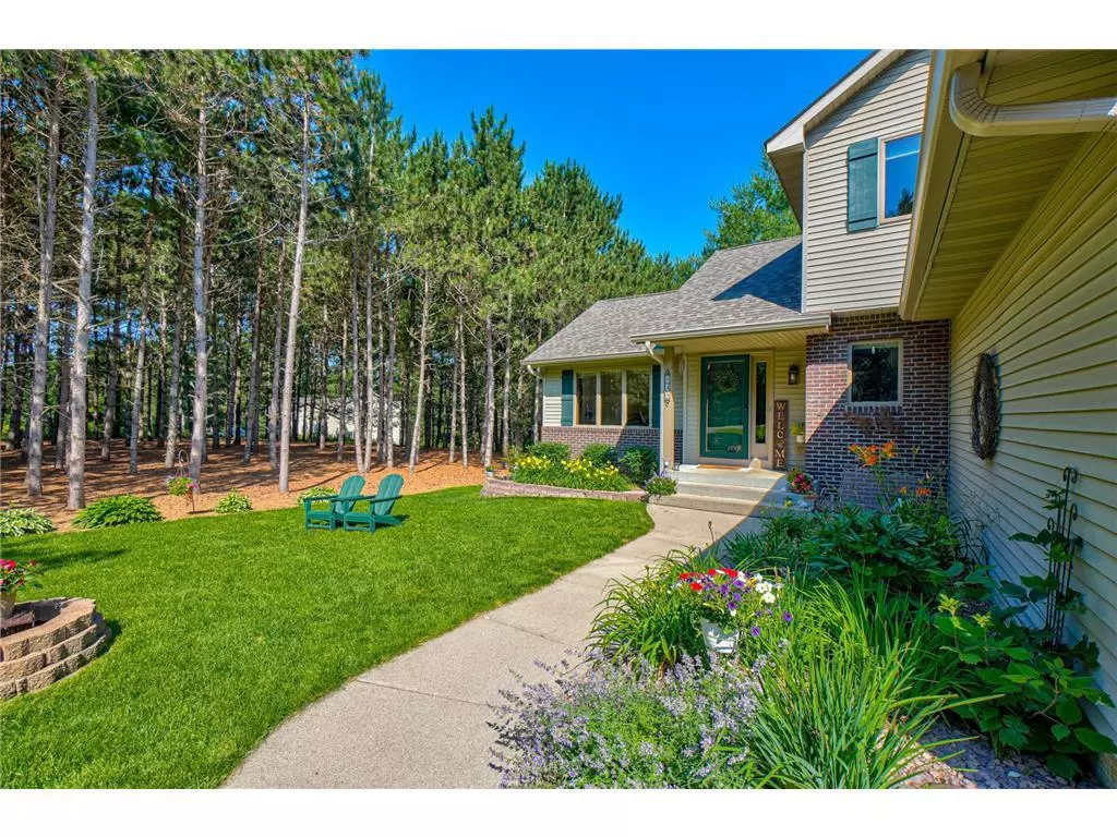 Hudson, WI 54016,845 Waldroff Farm Road