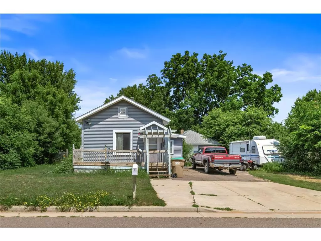 Chippewa Falls, WI 54729,1736 Lombard Street