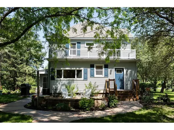 New Richmond, WI 54017,1637 County Road G