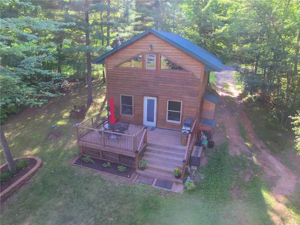 28250 Kilkare Road, Webster, WI 54893