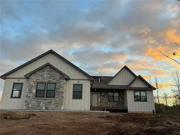 329 138th Avenue, Houlton, WI 54082