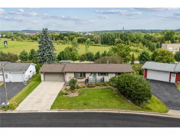 451 E Johnson Street, River Falls, WI 54022