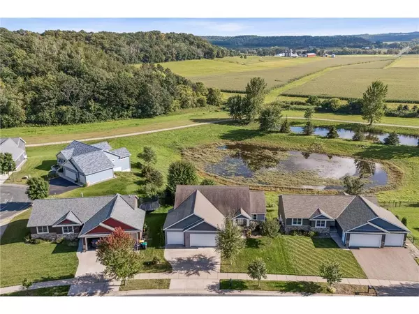 282 Glenmeadow Street, River Falls, WI 54022