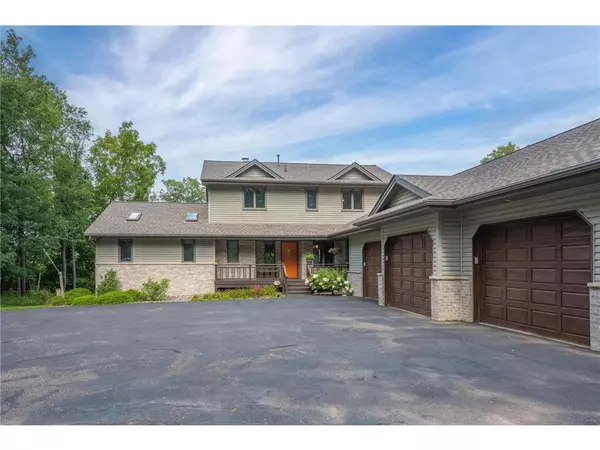 Hudson, WI 54016,1211 Birch Drive