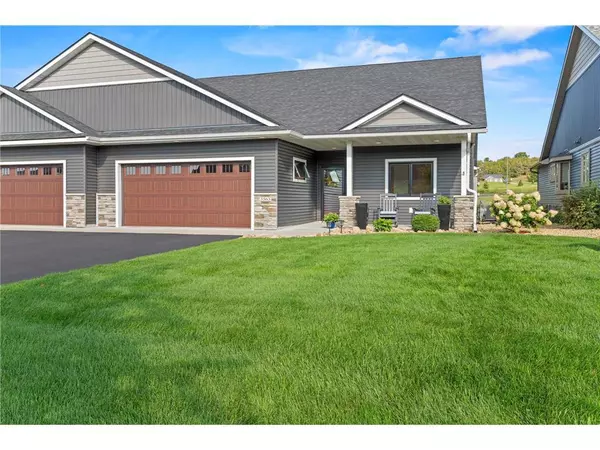 3563 New Castle Drive, River Falls, WI 54022