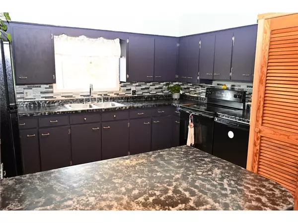 Spooner, WI 54801,106 S Summit Street